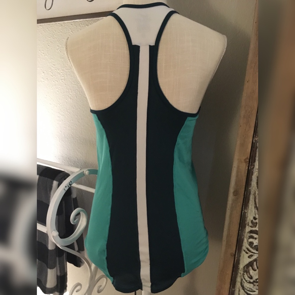 Nike Dri Fit Racer Back Top - Picture 3 of 5